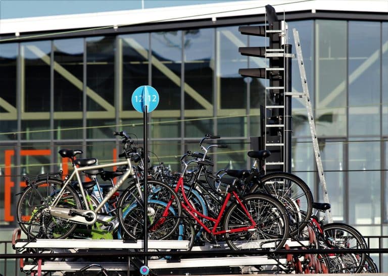Cargo Bike Racks for Urban Commuting